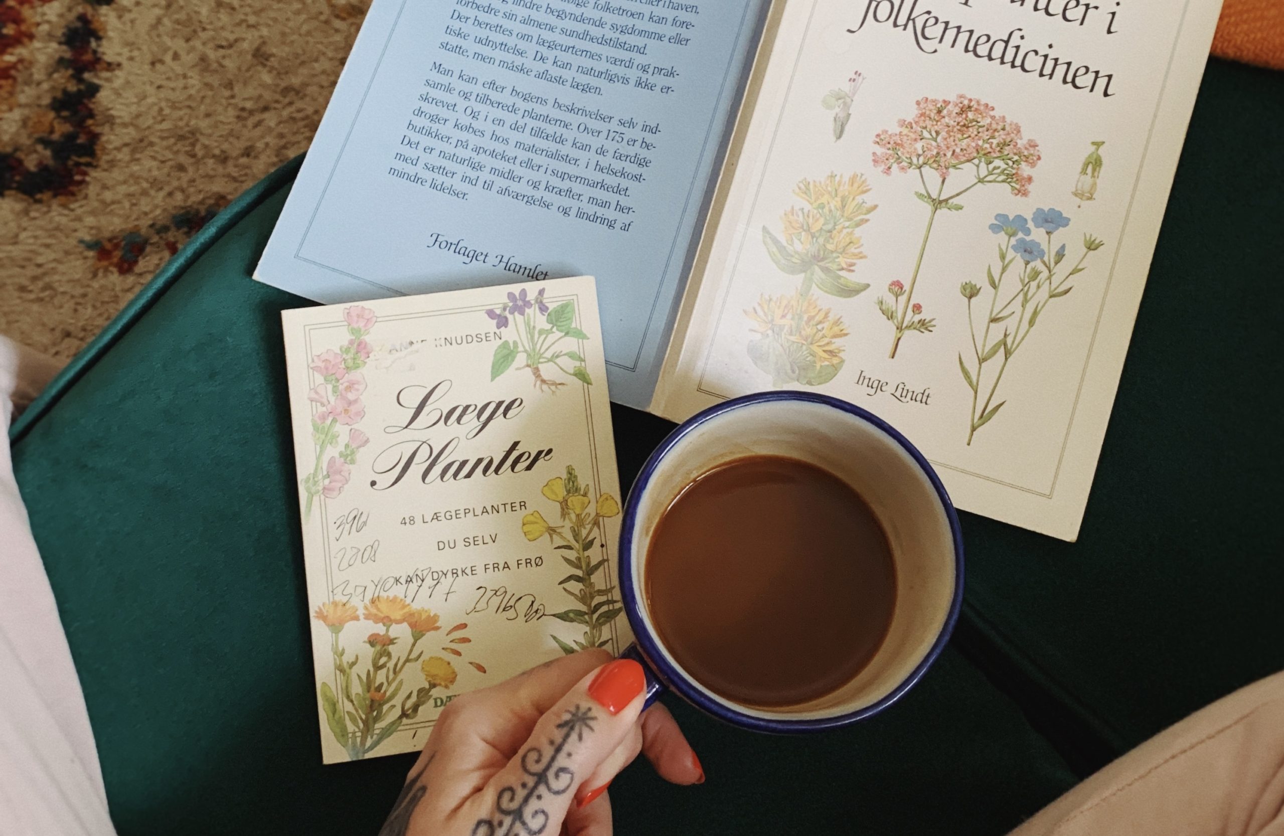 Oat and coffee body scrub recipe